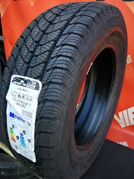 215/65R16C Uniroyal Snow Max 3 109/107R Új! 1db-os!