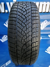 215/55R17 Goodyear UltraGrip Performance+ 1db-os!