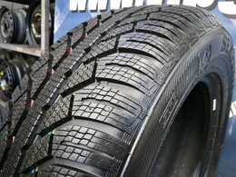 215/65R16 Semperit Master-Grip 2 FR újszerű! demo! DOT3020