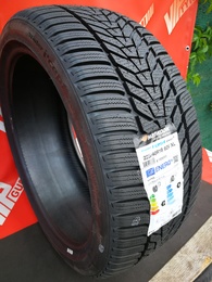 225/40R18 Hankook Winter Icept EVO3 W330 92VXL