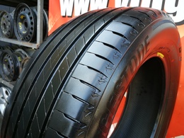 235/60R18 Bridgestone Alenza 001 Enliten DOT0623