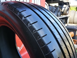 235/60R18 Bridgestone Alenza 001 Enliten DOT0623