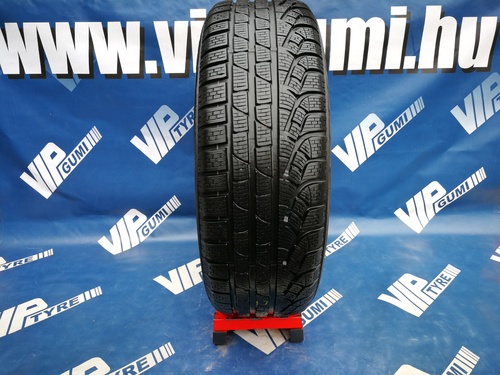 215/60R17 Pirelli W210 SottoZero SII. FR