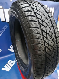 215/65R17 Apollo Aspire XP Winter FR