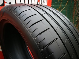 285/40R21 Pirelli PZero PZ4 FR DOT4319