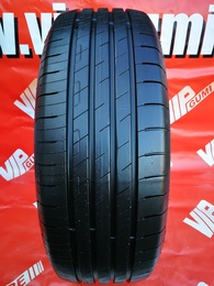 215/55R18 Goodyear EfficientGrip Performance Újszerű! demo! DOT3