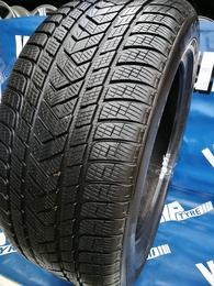 275/50R19 Pirelli Scorpion Winter NO FR XL DOT2617 1db-os!