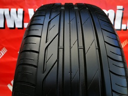 215/60R17 Bridgestone Turanza T001 DOT0418