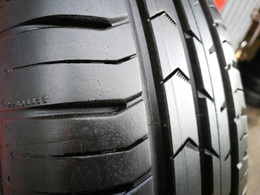 185/70R14 Continental PremiumContact 5 DOT0820