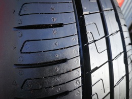175/65R17 Goodyear EfficientGrip Performance 2  Demo! DOT2122