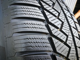 255/55R20 Continental WinterContact TS850P SUV FR XL DOT3217