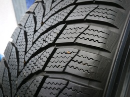 215/60R17 Nexen Winguard Sport 2 SUV