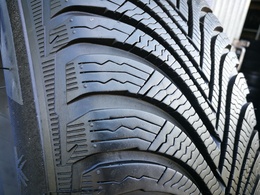 205/55R17 Michelin Alpin 5 XL