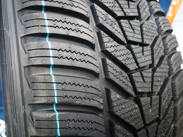245/40R18 Hankook Winter I*cept EVO3 W330 97V