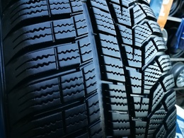 215/60R17 Hankook Winter Icept EVO2 W320 DOT3915