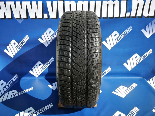 235/65R18 Pirelli Scorpion Winter XL J H