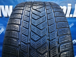 275/40R20 Pirelli Scorpion Winter FR RSC DOT4719 1db-os