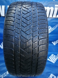 275/40R20 Pirelli Scorpion Winter FR RSC DOT4719 1db-os