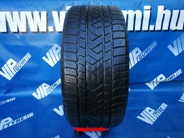 285/40R21 Pirelli Scorpion Winter FR DOT4417