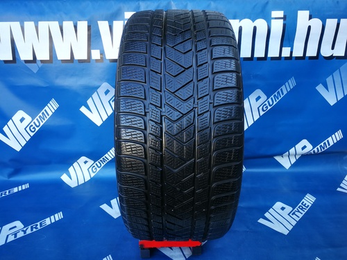 285/40R21 Pirelli Scorpion Winter FR DOT4417