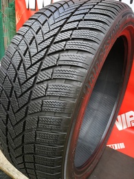 275/40R22 Bridgestone Blizzak LM005 FR 107V DOT3723