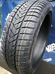 225/45R19 Pirelli Winter SottoZero 3 96VXL RSC