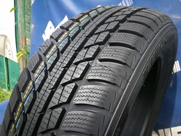 225/45R17 Kingstar Winter Radial SW40