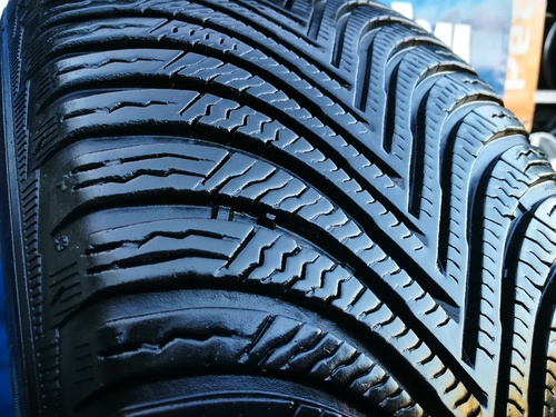 235/60R18 Michelin Pilot Alpin 5 DOT2818 1db-os!