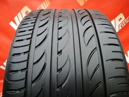 305/25R20 Pirelli Pzero Nero GT FR XL DOT0215