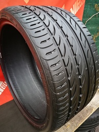 305/25R20 Pirelli Pzero Nero GT FR XL DOT0215