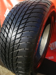 225/50R17 Bridgestone Blizzak LM001 RSC * DOT0823