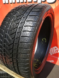 275/35R19 Pirelli Winter SottoZero 3  FR J DOT0520