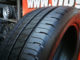 235/50R19C Goodyear EfficientGrip Cargo DOT4923