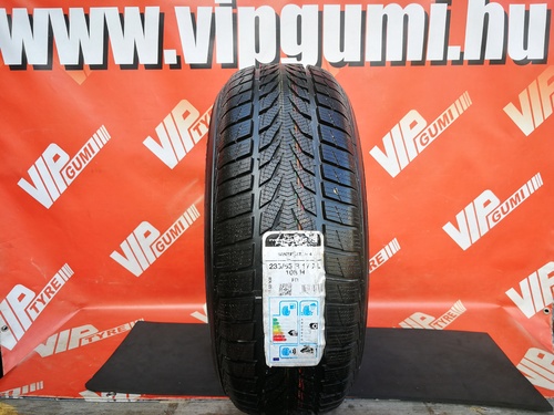 235/55R17 Point S Winterstar 4 FR XL Új! DOT3520 1db-os!