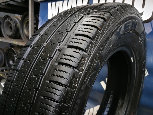215/75R16C Nexen Winguard WT1 DOT4323 -E-
