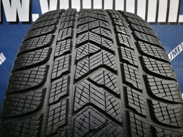 265/35R22 Pirelli Scorpion Winter FR XL Új! DOT4221