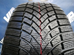 225/40R19 Bridgestone Blizzak LM005 FR XL Új! DOT1422 1db-os!