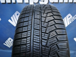 215/55R18 Hankook Winter Icept Evo2 W320 FR DOT3318 1db-os!