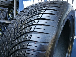 235/50R19 Goodyear Vecor 4Seasons GEN-3 FR DOT4125