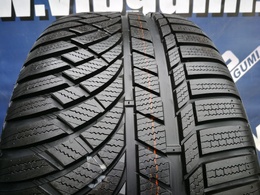 255/35R21 Kumho WinterCraft WP72 Asymmetric 2 XL DOT3023FR XL