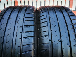 235/45R21 Michelin Pilot Sport 4 SUV FR XL MO demo! DOT4520
