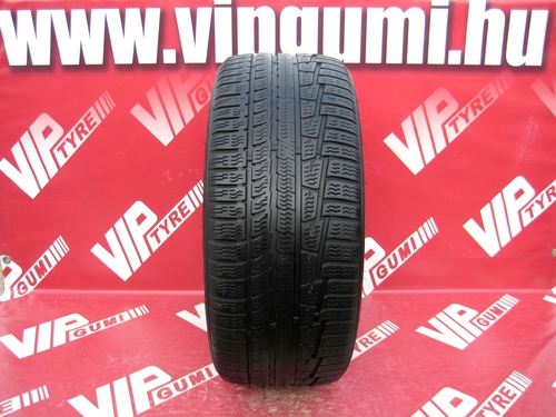 235/55R17 Nokian WR A3